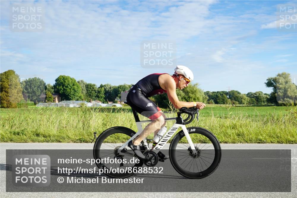 31.08.2025 - Elbe Triathlon Hamburg Michael Burmester http://msf.ph/oto/8688532 31.08.2025 09:01:55 Radfahren 176, 194, 210 meine-sportfotos.de