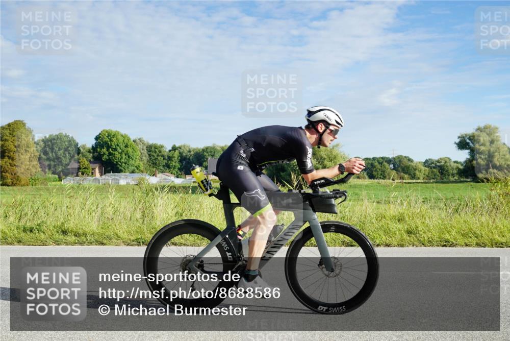 31.08.2025 - Elbe Triathlon Hamburg Michael Burmester http://msf.ph/oto/8688586 31.08.2025 09:03:51 Radfahren 200, 209, 232, 238, 378, 535 meine-sportfotos.de
