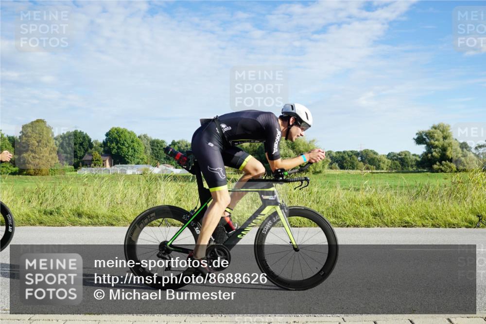 31.08.2025 - Elbe Triathlon Hamburg Michael Burmester http://msf.ph/oto/8688626 31.08.2025 09:05:15 Radfahren 196, 225, 364, 372 meine-sportfotos.de