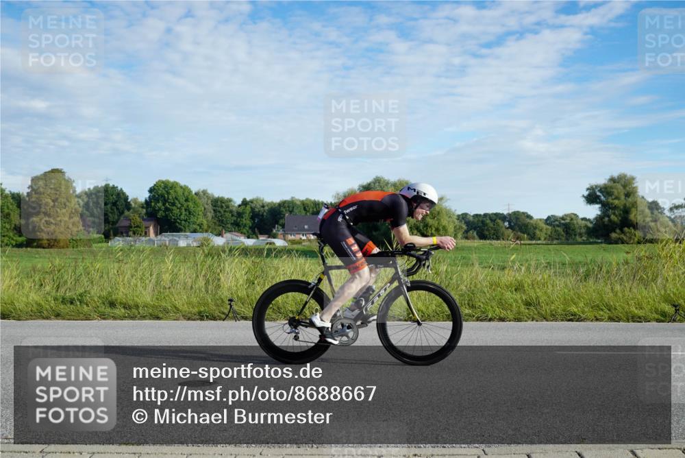 31.08.2025 - Elbe Triathlon Hamburg Michael Burmester http://msf.ph/oto/8688667 31.08.2025 09:07:05 Radfahren 208, 211, 314, 340 meine-sportfotos.de