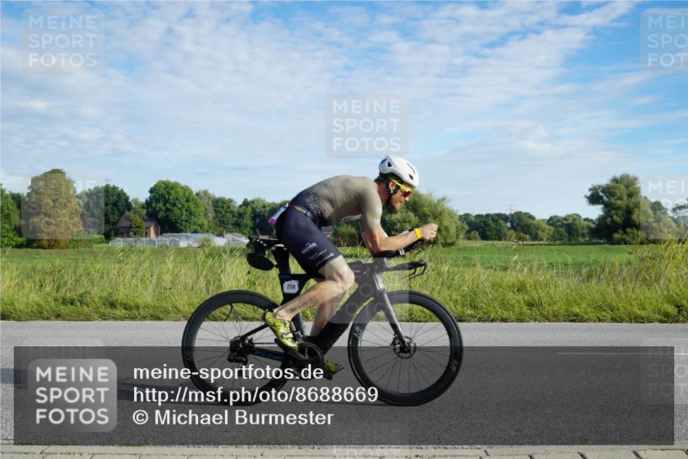31.08.2025 - Elbe Triathlon Hamburg Michael Burmester http://msf.ph/oto/8688669 31.08.2025 09:07:06 Radfahren 208, 211, 314, 340 meine-sportfotos.de
