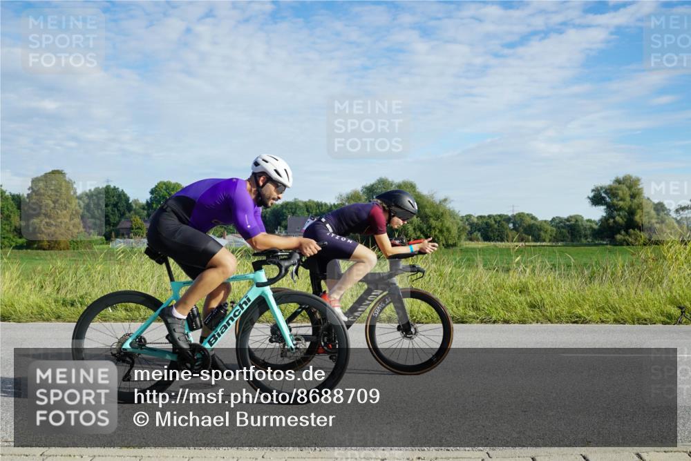 31.08.2025 - Elbe Triathlon Hamburg Michael Burmester http://msf.ph/oto/8688709 31.08.2025 09:07:55 Radfahren 182, 187, 229, 257, 344, 375, 479, 492, 516, 532, 545 meine-sportfotos.de