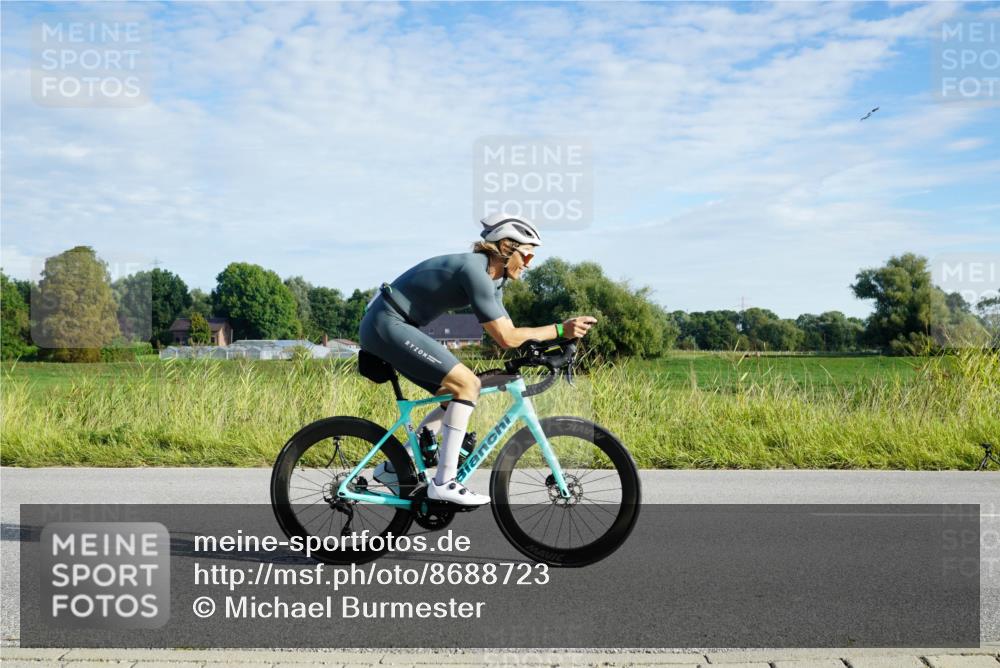 31.08.2025 - Elbe Triathlon Hamburg Michael Burmester http://msf.ph/oto/8688723 31.08.2025 09:08:06 Radfahren 288, 439, 540 meine-sportfotos.de