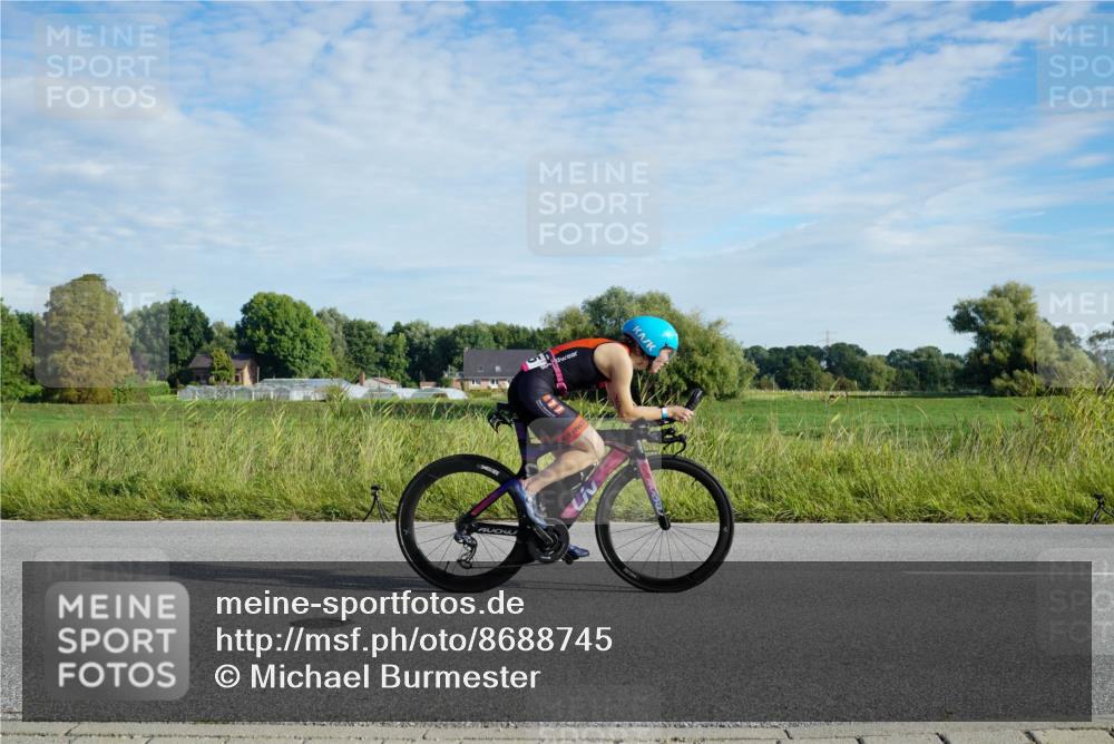 31.08.2025 - Elbe Triathlon Hamburg Michael Burmester http://msf.ph/oto/8688745 31.08.2025 09:08:37 Radfahren 207, 227, 237, 270, 275 meine-sportfotos.de