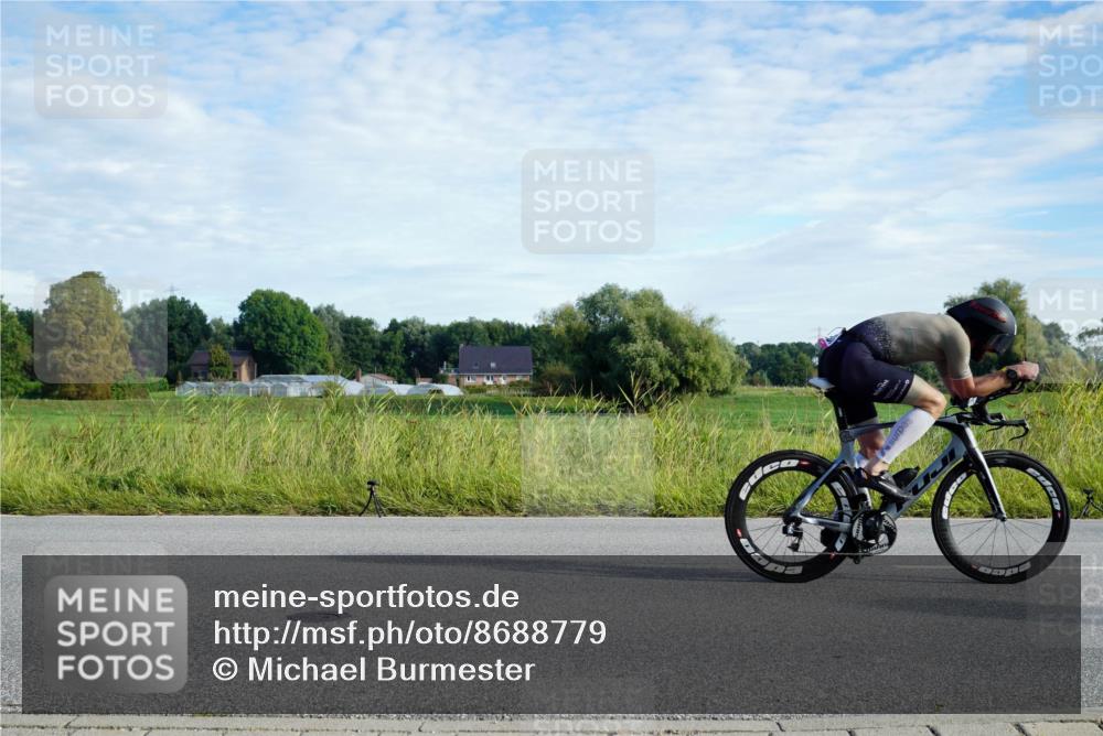31.08.2025 - Elbe Triathlon Hamburg Michael Burmester http://msf.ph/oto/8688779 31.08.2025 09:09:37 Radfahren 166, 181, 206, 265, 429 meine-sportfotos.de