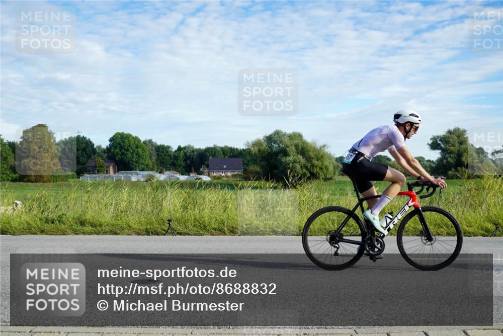 31.08.2025 - Elbe Triathlon Hamburg Michael Burmester http://msf.ph/oto/8688832 31.08.2025 09:10:49 Radfahren 171, 185, 260, 309, 373, 436, 457 meine-sportfotos.de