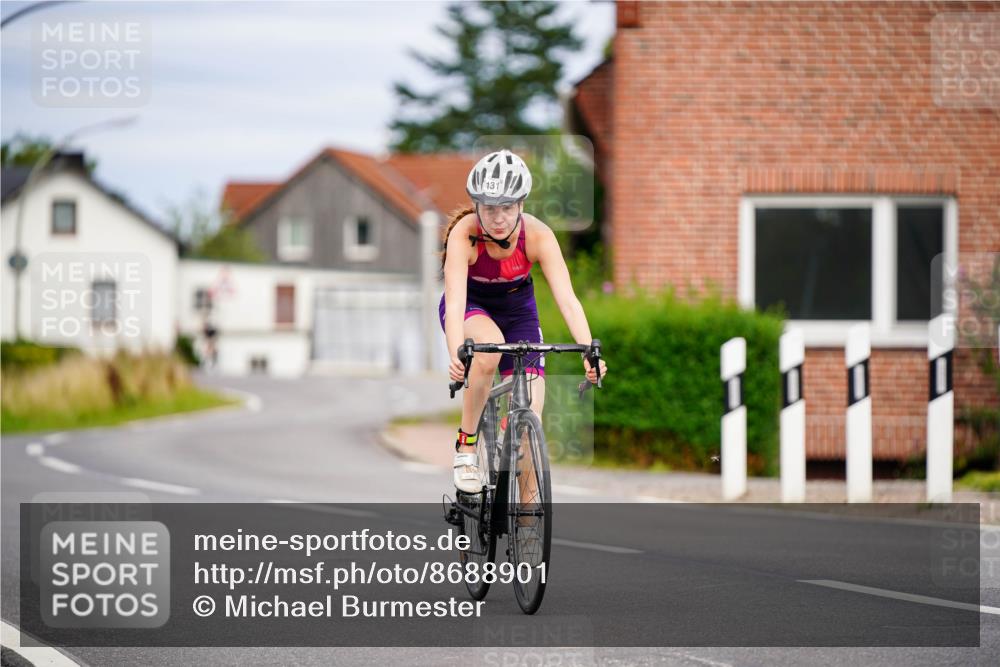 31.08.2025 - Elbe Triathlon Hamburg Michael Burmester http://msf.ph/oto/8688901 31.08.2025 16:02:54 Radfahren  meine-sportfotos.de
