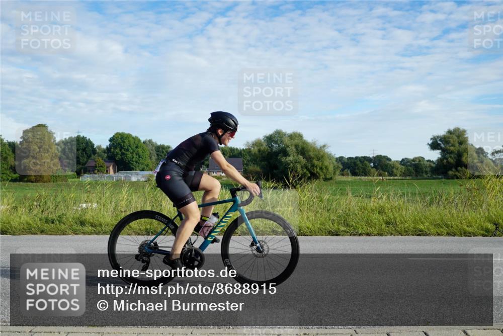 31.08.2025 - Elbe Triathlon Hamburg Michael Burmester http://msf.ph/oto/8688915 31.08.2025 09:12:32 Radfahren 174, 179, 266, 311, 444, 471 meine-sportfotos.de