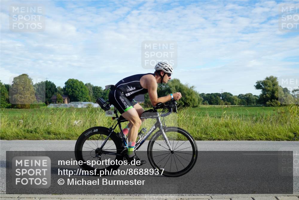 31.08.2025 - Elbe Triathlon Hamburg Michael Burmester http://msf.ph/oto/8688937 31.08.2025 09:12:57 Radfahren 175, 223, 247, 269, 278, 316, 324, 385, 434 meine-sportfotos.de
