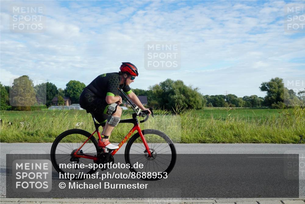 31.08.2025 - Elbe Triathlon Hamburg Michael Burmester http://msf.ph/oto/8688953 31.08.2025 09:13:15 Radfahren 258, 286, 337 meine-sportfotos.de