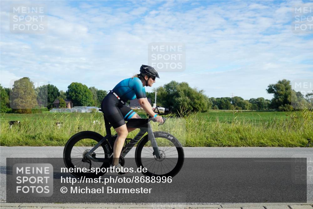 31.08.2025 - Elbe Triathlon Hamburg Michael Burmester http://msf.ph/oto/8688996 31.08.2025 09:14:05 Radfahren 210, 282, 305, 360, 384, 519, 554 meine-sportfotos.de