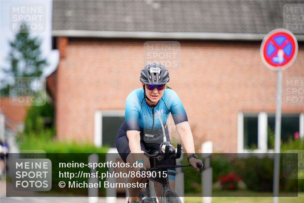 31.08.2025 - Elbe Triathlon Hamburg Michael Burmester http://msf.ph/oto/8689015 31.08.2025 16:06:48 Radfahren  meine-sportfotos.de