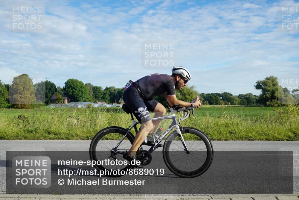 31.08.2025 - Elbe Triathlon Hamburg Michael Burmester http://msf.ph/oto/8689019 31.08.2025 09:14:31 Radfahren 183, 186, 194, 205, 312, 409, 596, 630 meine-sportfotos.de