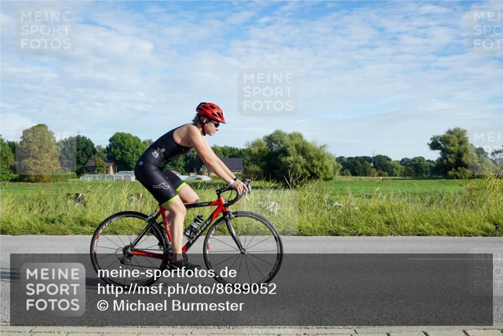 31.08.2025 - Elbe Triathlon Hamburg Michael Burmester http://msf.ph/oto/8689052 31.08.2025 09:15:09 Radfahren 291, 333, 359, 534 meine-sportfotos.de