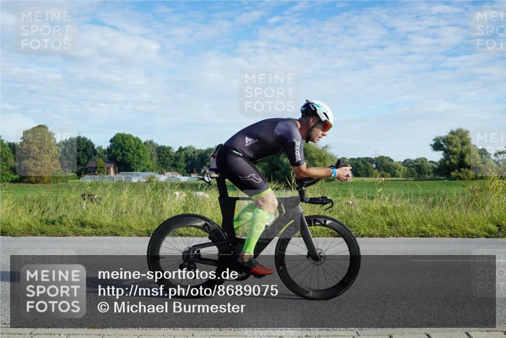 31.08.2025 - Elbe Triathlon Hamburg Michael Burmester http://msf.ph/oto/8689075 31.08.2025 09:15:38 Radfahren 191, 363, 387, 394, 502, 527, 645 meine-sportfotos.de