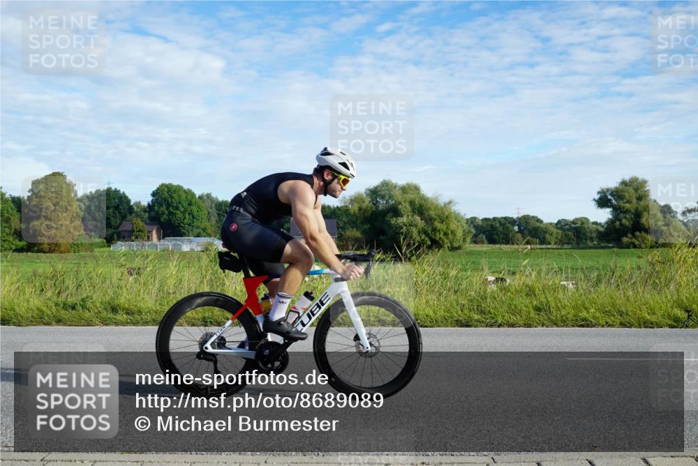 31.08.2025 - Elbe Triathlon Hamburg Michael Burmester http://msf.ph/oto/8689089 31.08.2025 09:15:54 Radfahren 287, 469, 522 meine-sportfotos.de