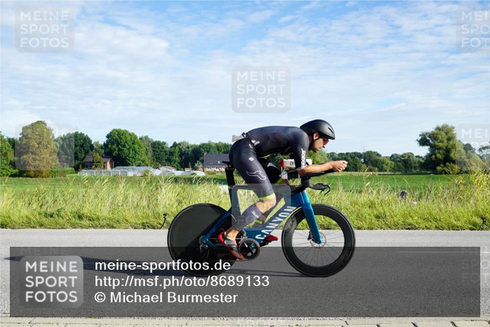 31.08.2025 - Elbe Triathlon Hamburg Michael Burmester http://msf.ph/oto/8689133 31.08.2025 09:16:49 Radfahren 230, 315, 380 meine-sportfotos.de