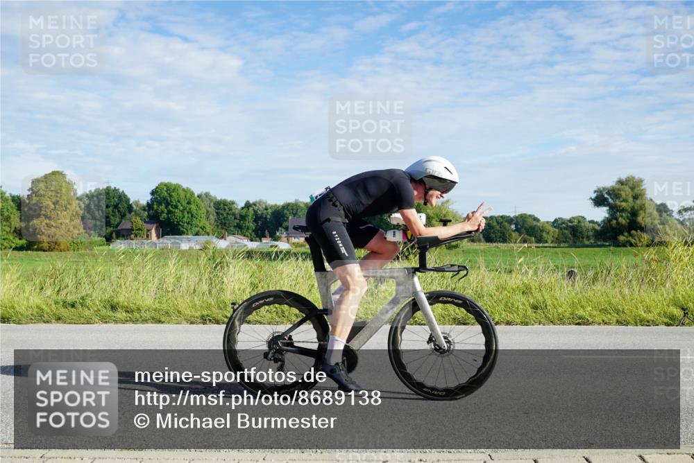 31.08.2025 - Elbe Triathlon Hamburg Michael Burmester http://msf.ph/oto/8689138 31.08.2025 09:17:03 Radfahren 245, 598 meine-sportfotos.de