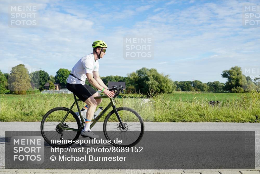 31.08.2025 - Elbe Triathlon Hamburg Michael Burmester http://msf.ph/oto/8689152 31.08.2025 09:17:27 Radfahren 365, 480 meine-sportfotos.de