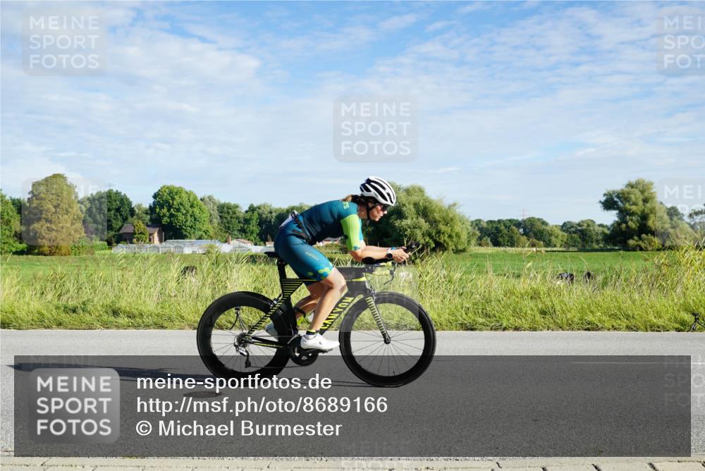 31.08.2025 - Elbe Triathlon Hamburg Michael Burmester http://msf.ph/oto/8689166 31.08.2025 09:17:52 Radfahren 173, 184, 244, 284, 330, 382, 476, 539 meine-sportfotos.de