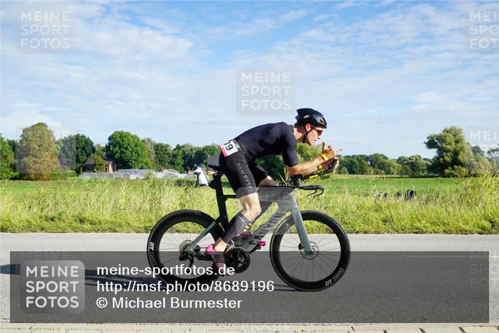 31.08.2025 - Elbe Triathlon Hamburg Michael Burmester http://msf.ph/oto/8689196 31.08.2025 09:18:34 Radfahren 189, 547, 618 meine-sportfotos.de