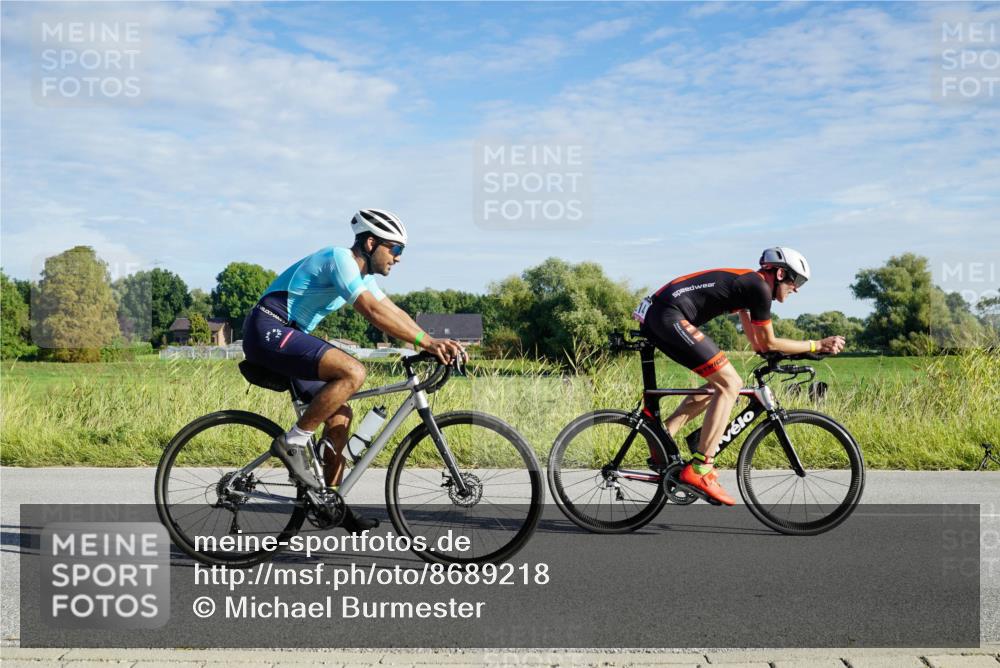 31.08.2025 - Elbe Triathlon Hamburg Michael Burmester http://msf.ph/oto/8689218 31.08.2025 09:19:02 Radfahren 214, 219, 410, 483, 505 meine-sportfotos.de