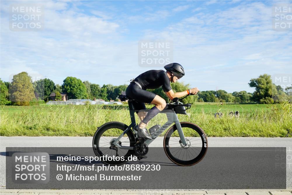 31.08.2025 - Elbe Triathlon Hamburg Michael Burmester http://msf.ph/oto/8689230 31.08.2025 09:19:29 Radfahren 319, 526, 636, 646 meine-sportfotos.de