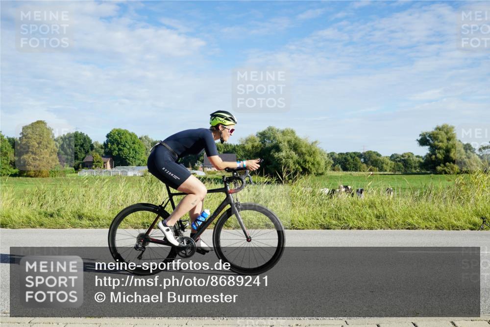 31.08.2025 - Elbe Triathlon Hamburg Michael Burmester http://msf.ph/oto/8689241 31.08.2025 09:19:56 Radfahren 208, 231, 250 meine-sportfotos.de