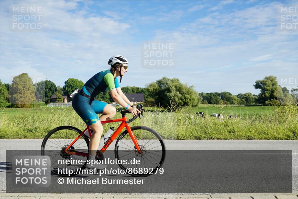 31.08.2025 - Elbe Triathlon Hamburg Michael Burmester http://msf.ph/oto/8689279 31.08.2025 09:20:41 Radfahren 182, 228, 242, 289, 422, 517, 561 meine-sportfotos.de