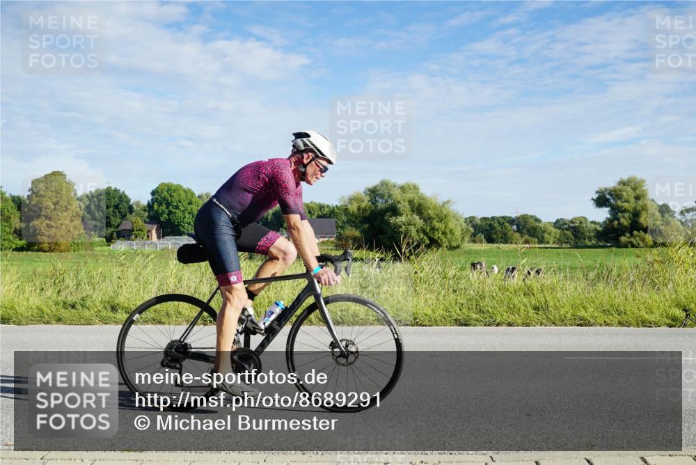 31.08.2025 - Elbe Triathlon Hamburg Michael Burmester http://msf.ph/oto/8689291 31.08.2025 09:21:00 Radfahren 187, 257, 372, 428, 439, 455, 464, 516, 530, 545, 655 meine-sportfotos.de