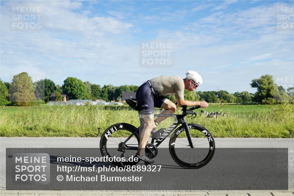 31.08.2025 - Elbe Triathlon Hamburg Michael Burmester http://msf.ph/oto/8689327 31.08.2025 09:21:22 Radfahren 199, 237, 390, 651 meine-sportfotos.de