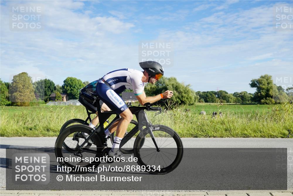 31.08.2025 - Elbe Triathlon Hamburg Michael Burmester http://msf.ph/oto/8689334 31.08.2025 09:21:36 Radfahren 264, 272, 412, 440, 478, 492, 532, 595, 603, 658 meine-sportfotos.de
