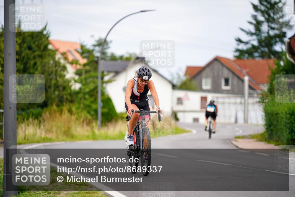31.08.2025 - Elbe Triathlon Hamburg Michael Burmester http://msf.ph/oto/8689337 31.08.2025 16:16:05 Radfahren  meine-sportfotos.de