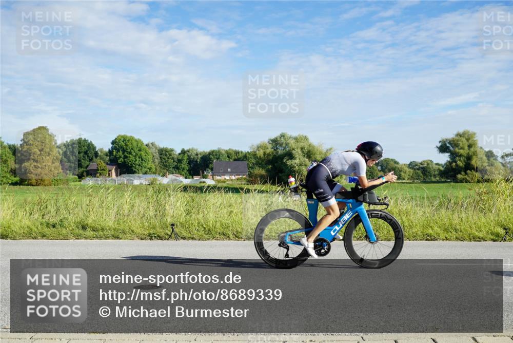 31.08.2025 - Elbe Triathlon Hamburg Michael Burmester http://msf.ph/oto/8689339 31.08.2025 09:21:42 Radfahren 229, 255, 272, 276, 300, 412, 468, 492, 658 meine-sportfotos.de