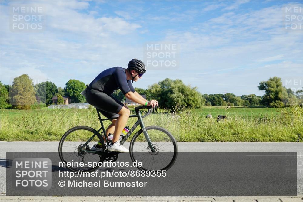 31.08.2025 - Elbe Triathlon Hamburg Michael Burmester http://msf.ph/oto/8689355 31.08.2025 09:21:51 Radfahren 255, 402 meine-sportfotos.de