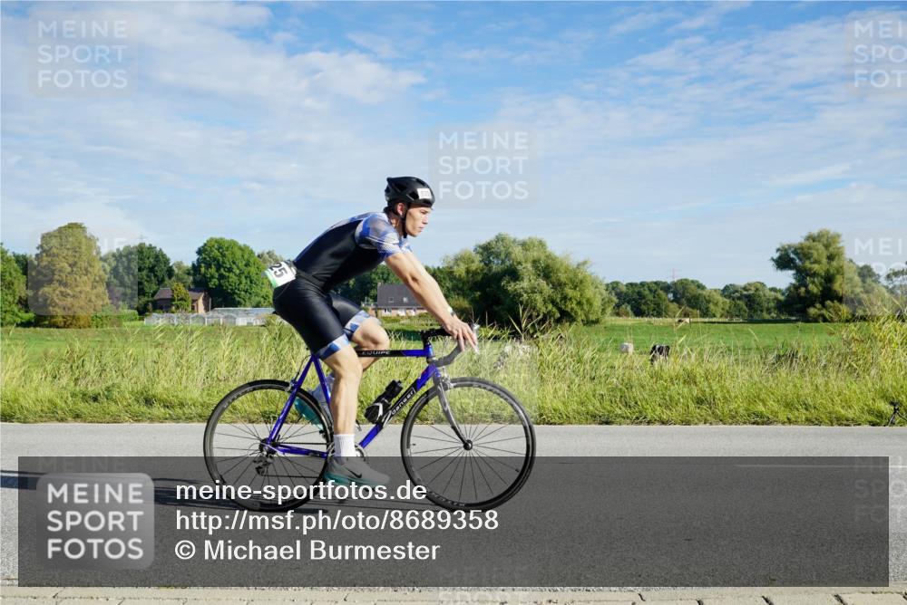 31.08.2025 - Elbe Triathlon Hamburg Michael Burmester http://msf.ph/oto/8689358 31.08.2025 09:22:00 Radfahren 925 meine-sportfotos.de