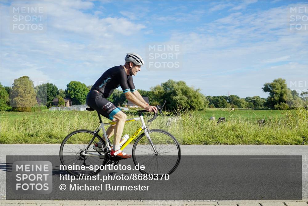 31.08.2025 - Elbe Triathlon Hamburg Michael Burmester http://msf.ph/oto/8689370 31.08.2025 09:22:12 Radfahren 227, 275, 379, 568 meine-sportfotos.de