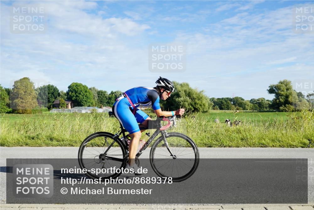 31.08.2025 - Elbe Triathlon Hamburg Michael Burmester http://msf.ph/oto/8689378 31.08.2025 09:22:25 Radfahren 169, 254, 344, 397, 405, 425, 426, 500 meine-sportfotos.de