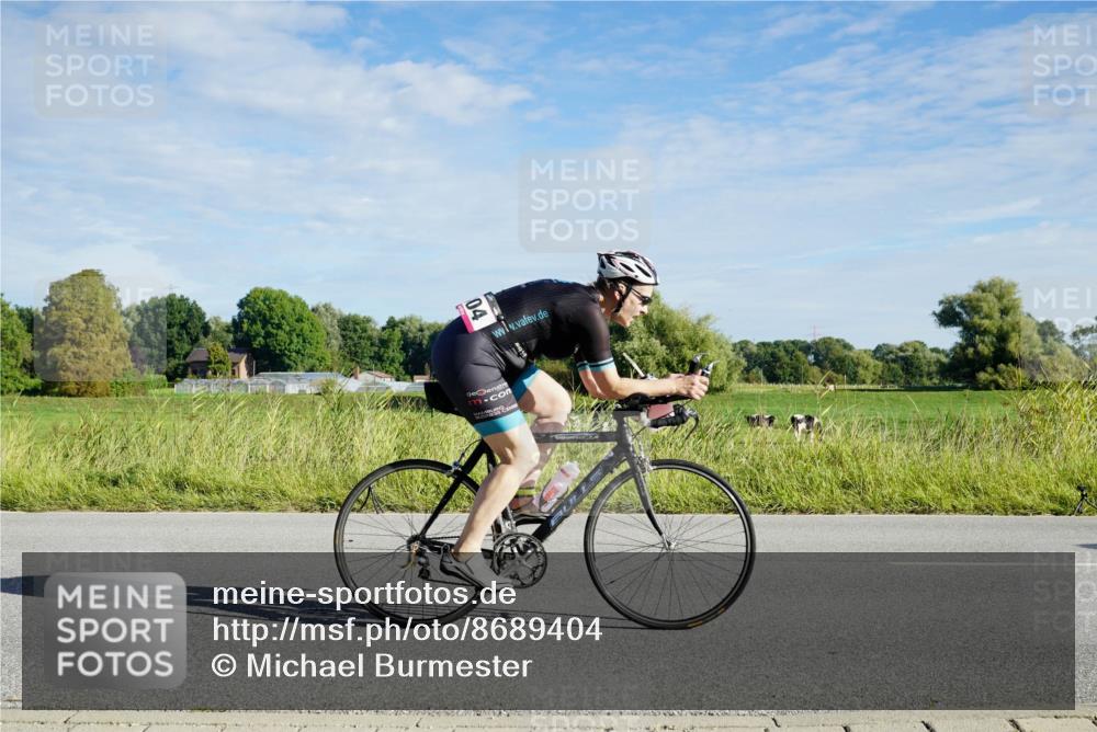 31.08.2025 - Elbe Triathlon Hamburg Michael Burmester http://msf.ph/oto/8689404 31.08.2025 09:22:41 Radfahren 166, 195, 304, 391, 430, 834 meine-sportfotos.de