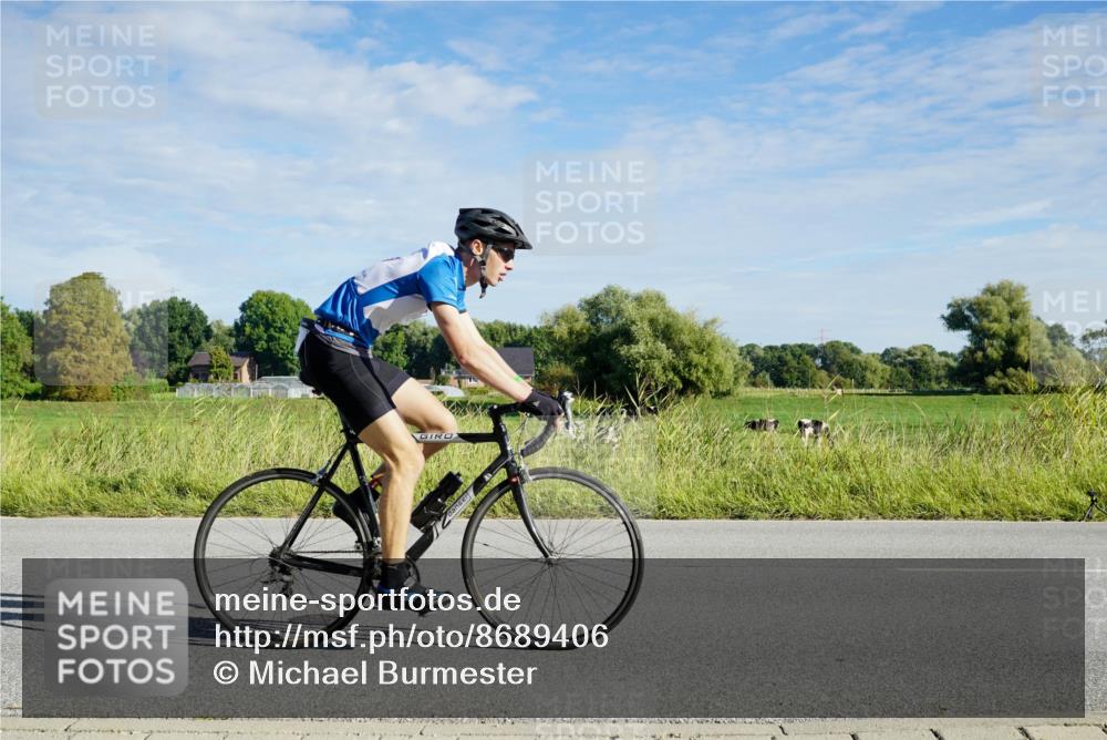 31.08.2025 - Elbe Triathlon Hamburg Michael Burmester http://msf.ph/oto/8689406 31.08.2025 09:22:42 Radfahren 166, 304, 391, 430, 834 meine-sportfotos.de