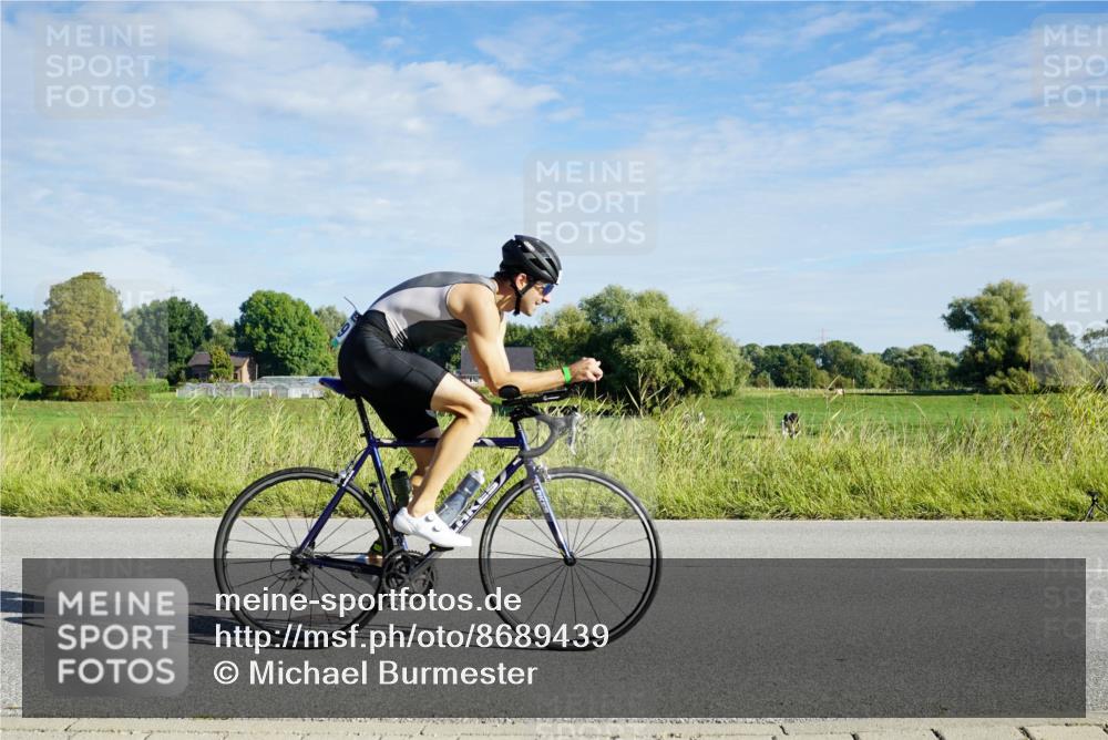 31.08.2025 - Elbe Triathlon Hamburg Michael Burmester http://msf.ph/oto/8689439 31.08.2025 09:23:32 Radfahren 529 meine-sportfotos.de