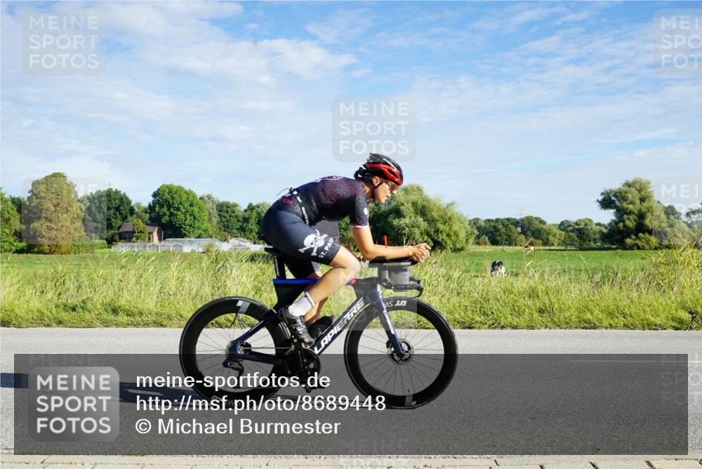 31.08.2025 - Elbe Triathlon Hamburg Michael Burmester http://msf.ph/oto/8689448 31.08.2025 09:23:43 Radfahren 177, 198, 252, 331, 370, 449, 497, 616 meine-sportfotos.de