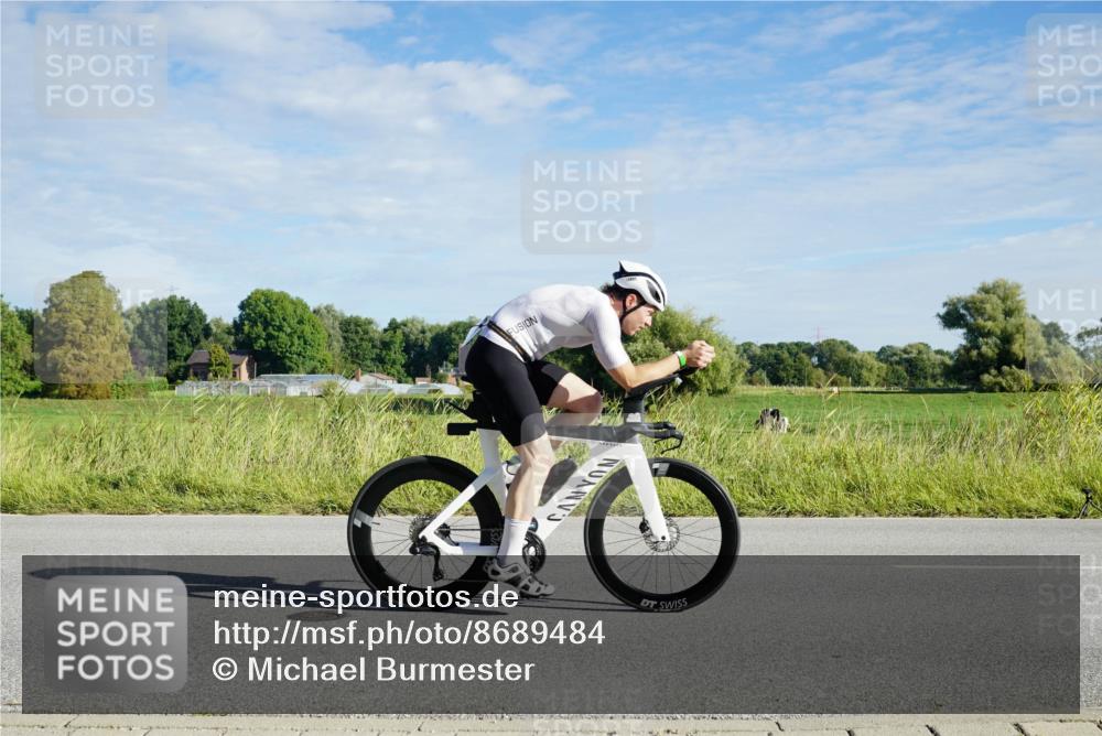 31.08.2025 - Elbe Triathlon Hamburg Michael Burmester http://msf.ph/oto/8689484 31.08.2025 09:24:05 Radfahren 185, 309, 436, 470, 481, 511, 536, 695 meine-sportfotos.de