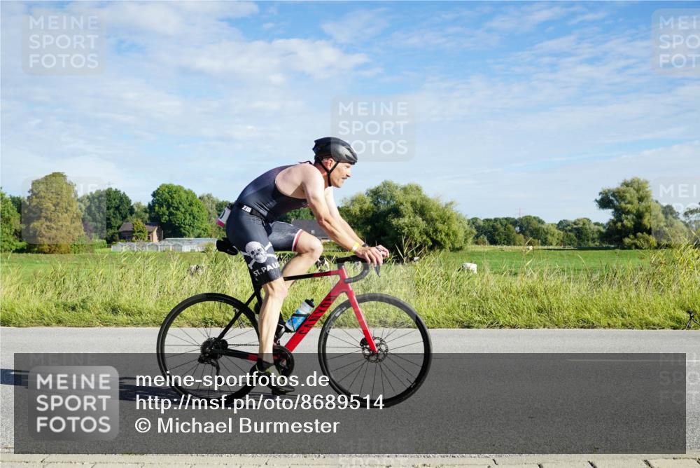 31.08.2025 - Elbe Triathlon Hamburg Michael Burmester http://msf.ph/oto/8689514 31.08.2025 09:24:31 Radfahren 180, 576, 653 meine-sportfotos.de