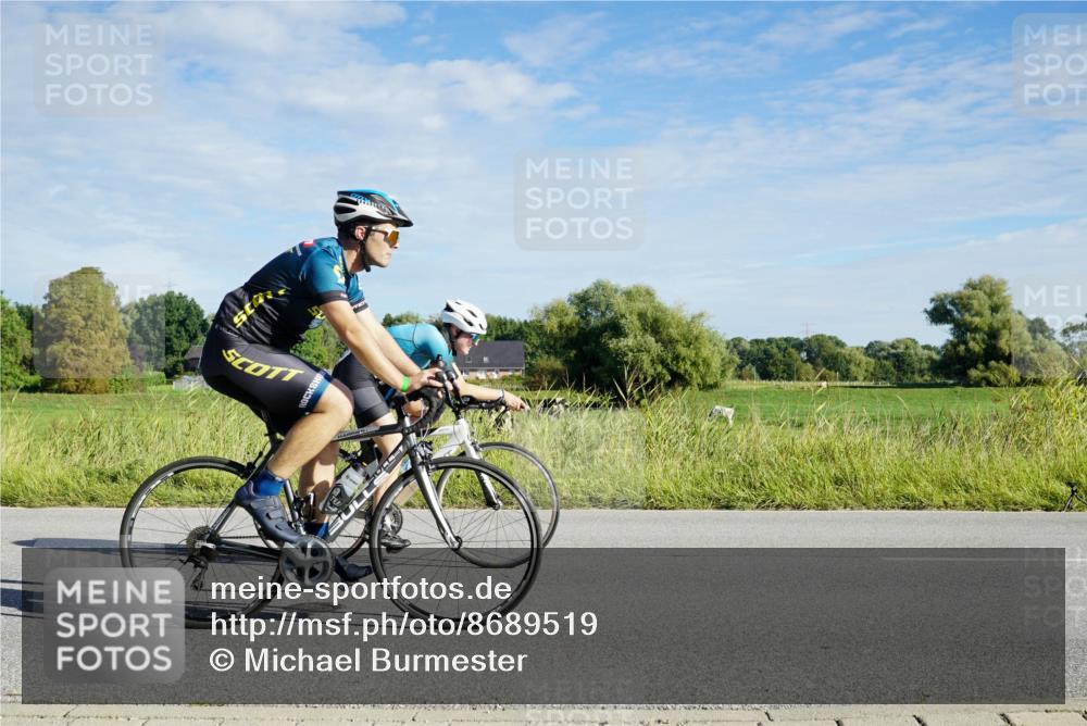 31.08.2025 - Elbe Triathlon Hamburg Michael Burmester http://msf.ph/oto/8689519 31.08.2025 09:24:38 Radfahren 267, 417 meine-sportfotos.de