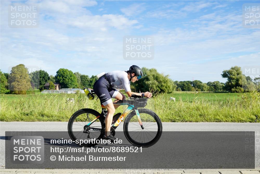 31.08.2025 - Elbe Triathlon Hamburg Michael Burmester http://msf.ph/oto/8689521 31.08.2025 09:24:40 Radfahren 239, 267, 417, 638 meine-sportfotos.de