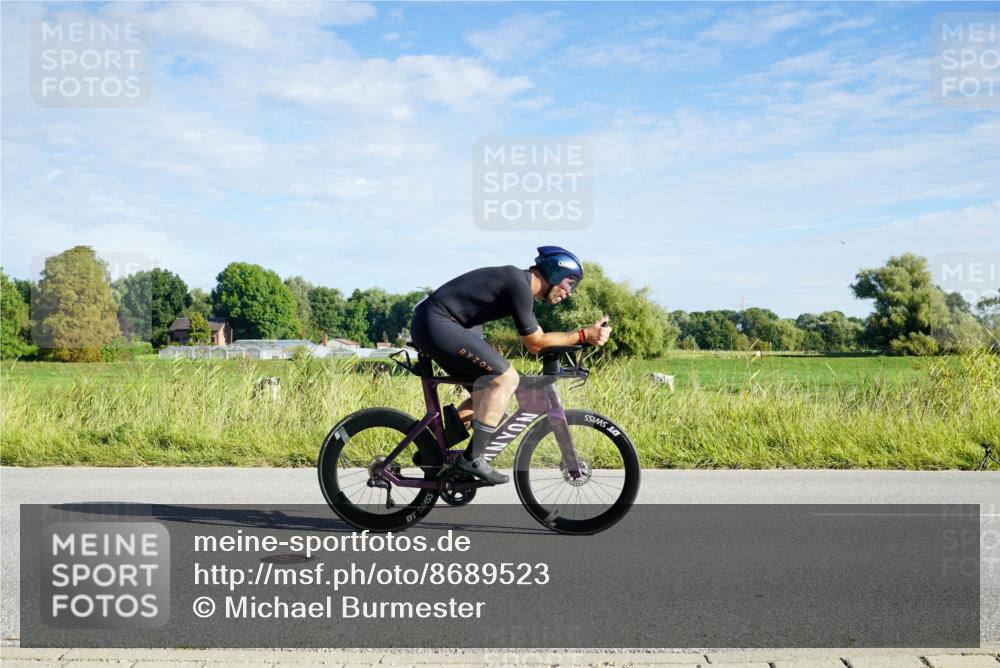 31.08.2025 - Elbe Triathlon Hamburg Michael Burmester http://msf.ph/oto/8689523 31.08.2025 09:24:46 Radfahren 239, 351, 373, 403, 456, 457, 597, 627, 638 meine-sportfotos.de