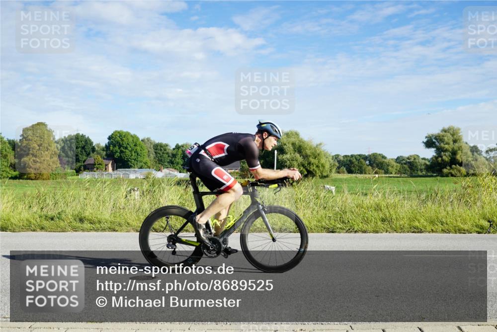 31.08.2025 - Elbe Triathlon Hamburg Michael Burmester http://msf.ph/oto/8689525 31.08.2025 09:24:47 Radfahren 239, 351, 373, 403, 456, 457, 597, 627, 638 meine-sportfotos.de