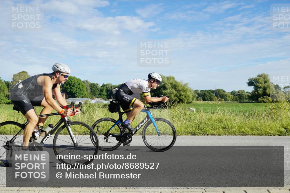 31.08.2025 - Elbe Triathlon Hamburg Michael Burmester http://msf.ph/oto/8689527 31.08.2025 09:24:48 Radfahren 239, 260, 351, 373, 403, 456, 457, 597, 627, 638 meine-sportfotos.de