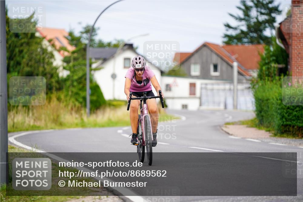31.08.2025 - Elbe Triathlon Hamburg Michael Burmester http://msf.ph/oto/8689562 31.08.2025 16:28:34 Radfahren  meine-sportfotos.de
